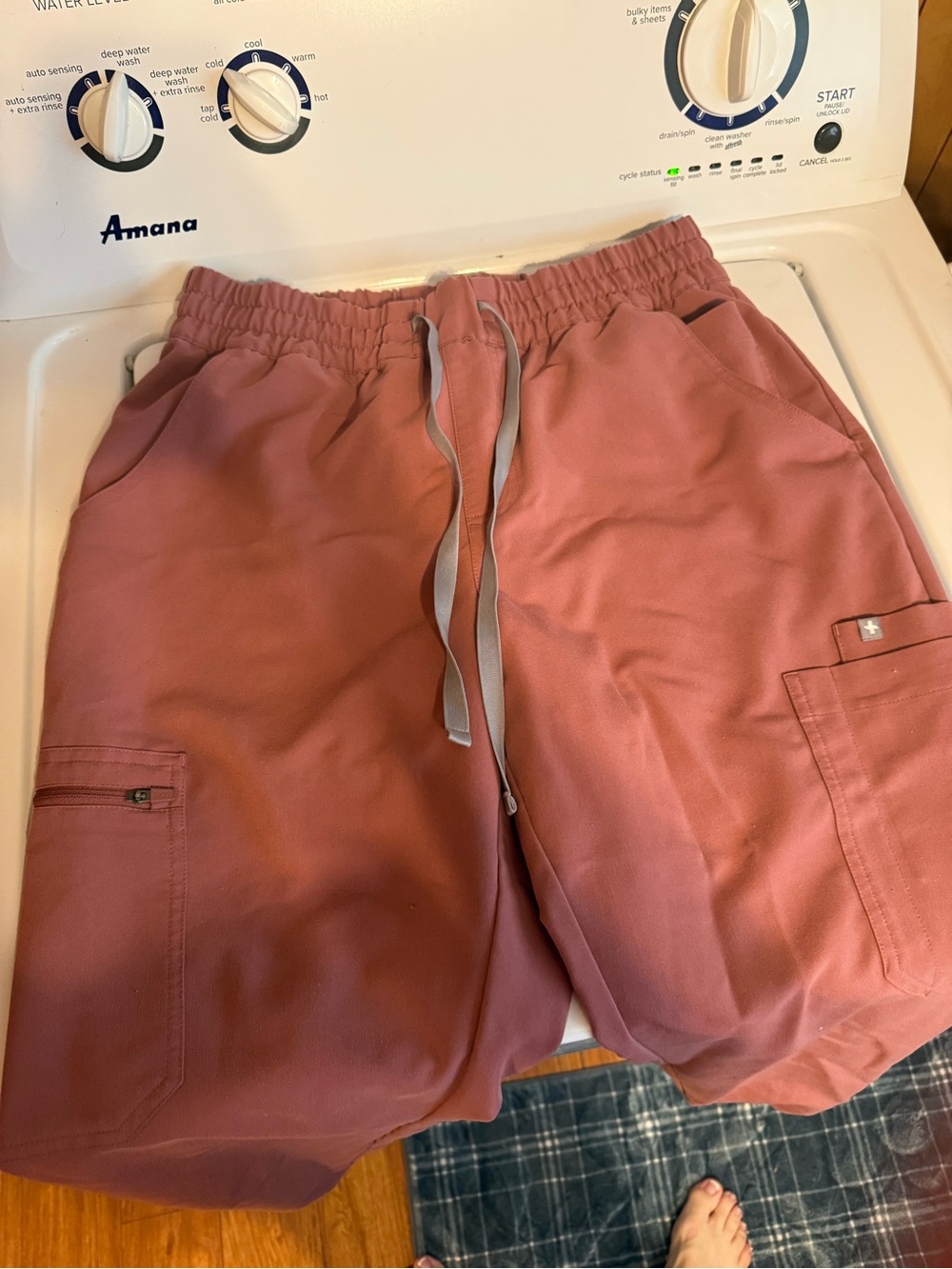 Mauve figs uman joggers medium petite